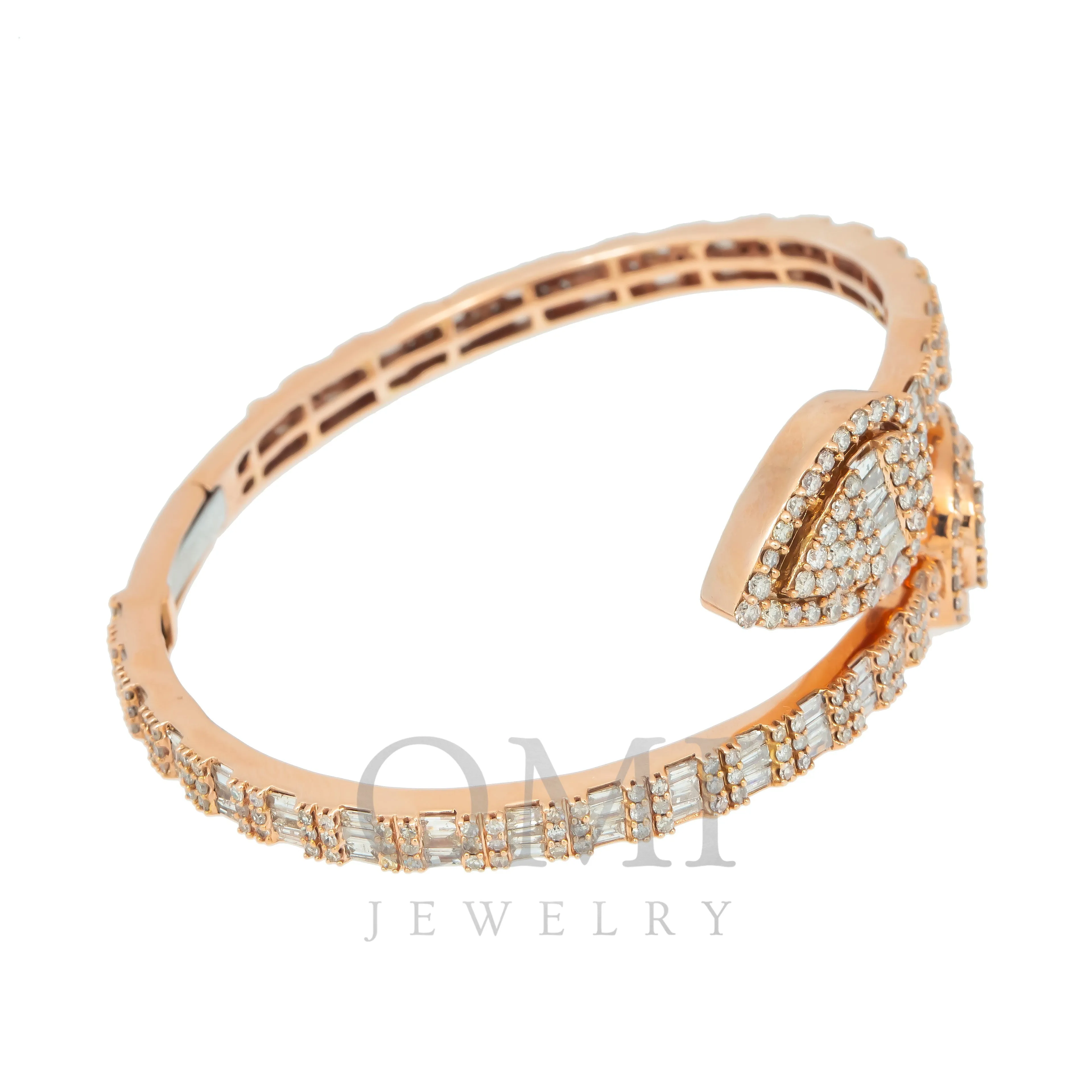 14K GOLD BAGUETTE DIAMONDS OPEN BANGLE 6.85 CT