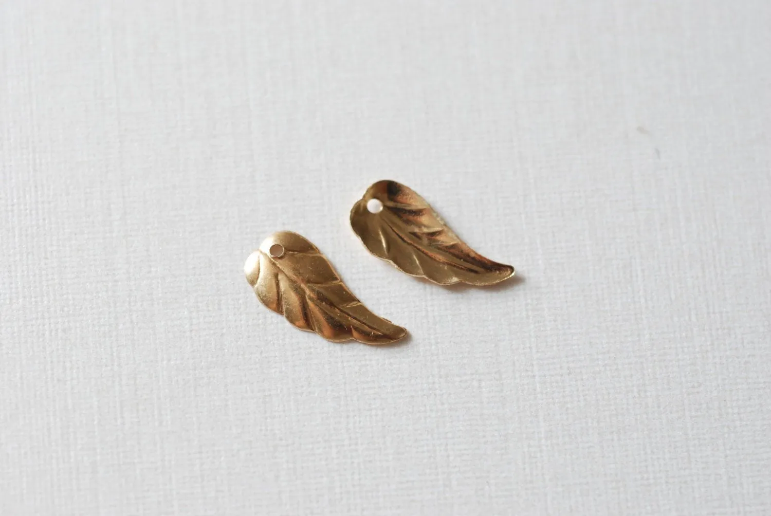 14k Gold Filled 6x12mm LEAF Pendants Charms Blanks Drops Dangles, Gold Filled Leaves, Gold Leaf, Gold Fill Leaf, Gold Nature Leaves Leaf Petal