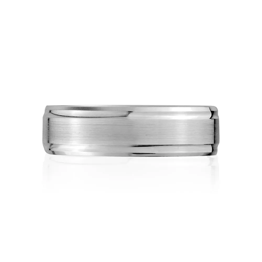 18K High Polished Rounded Beveled Edge Wedding Band