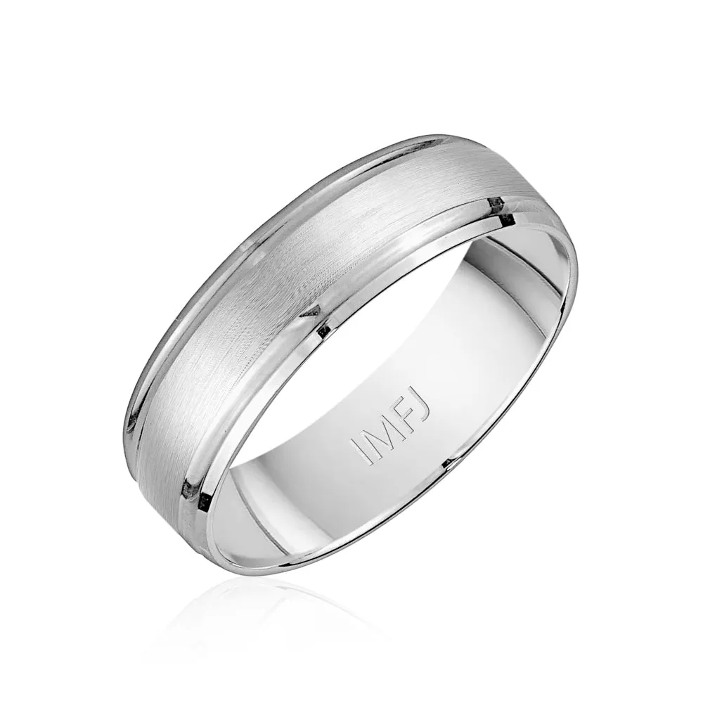 18K High Polished Rounded Beveled Edge Wedding Band