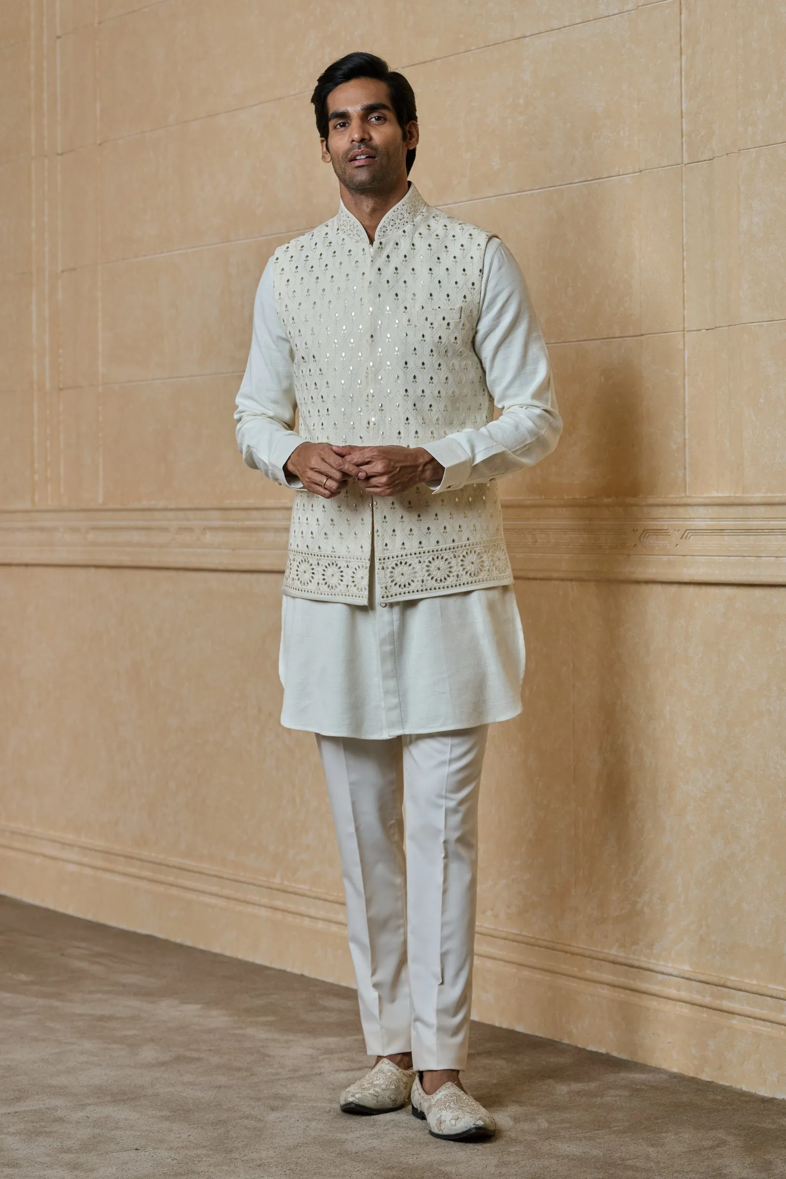 All Over Embroidered Kurta Bundi Set