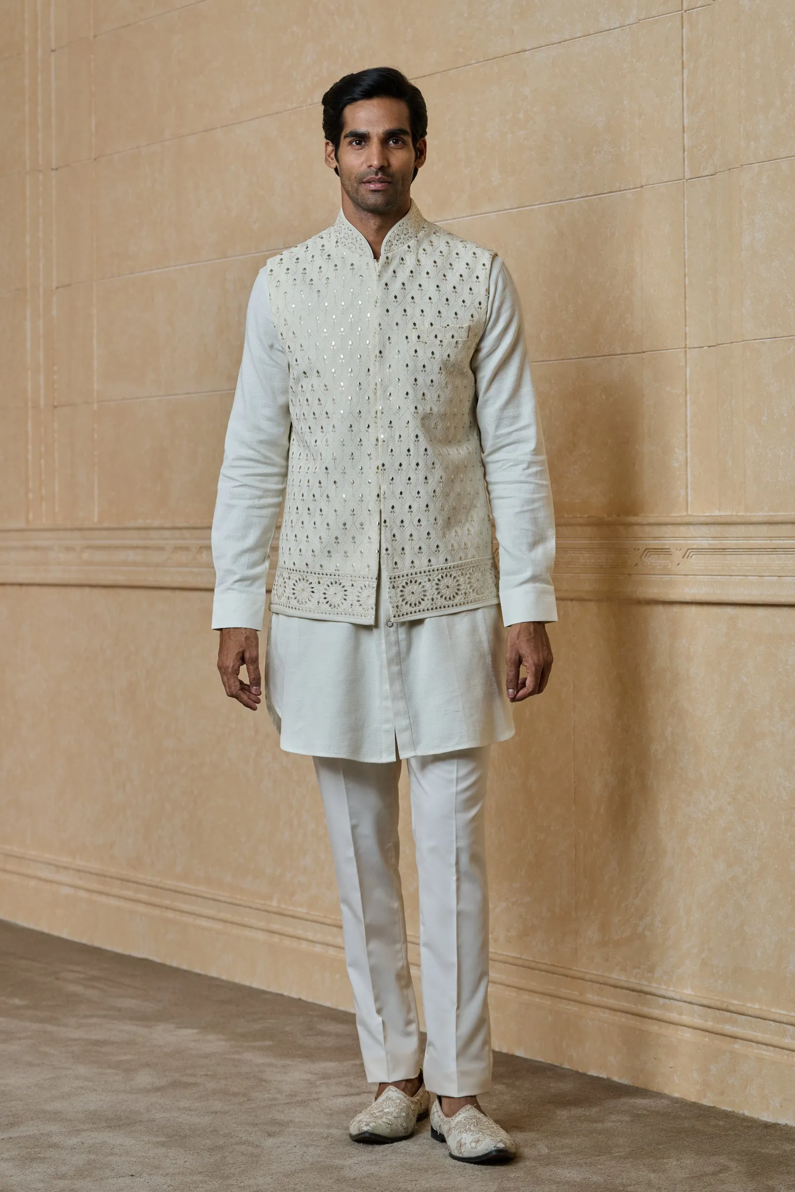 All Over Embroidered Kurta Bundi Set