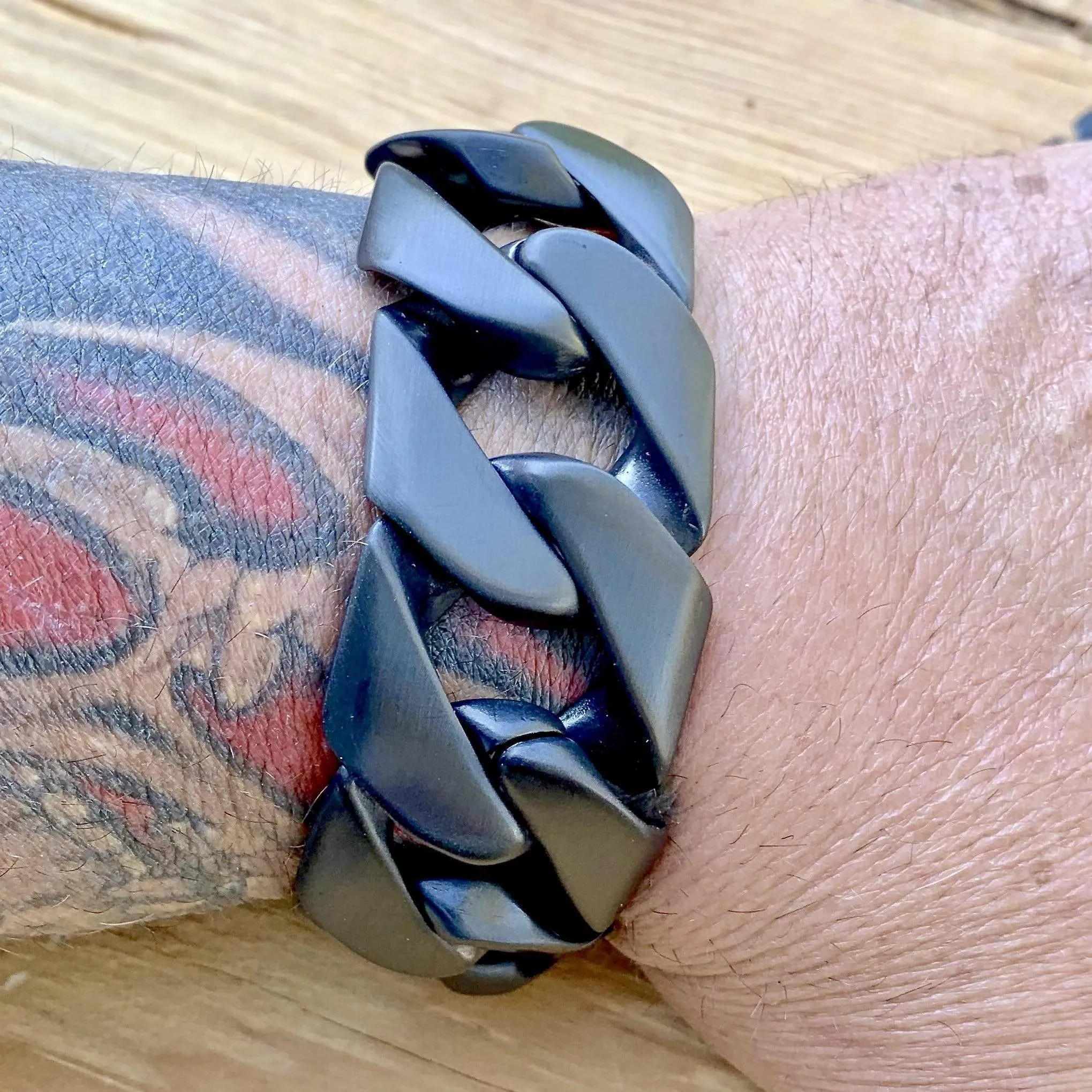 Bagger Bracelet - Matte Black - 1.25 Wide - The Classic - B28