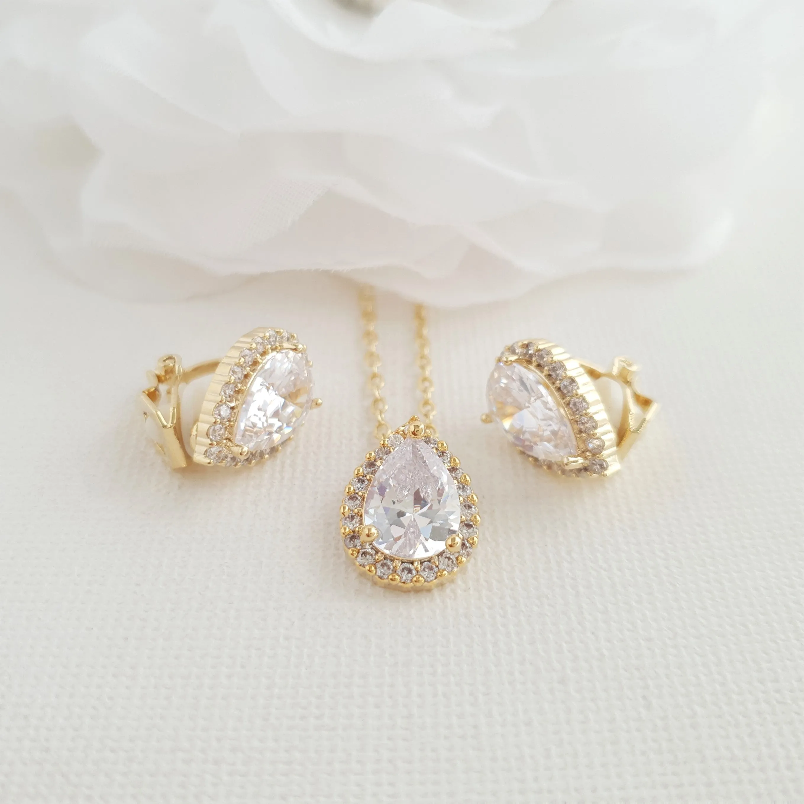 Bridesmaids Jewelry Set with Clip On Earrings Silver- Emma