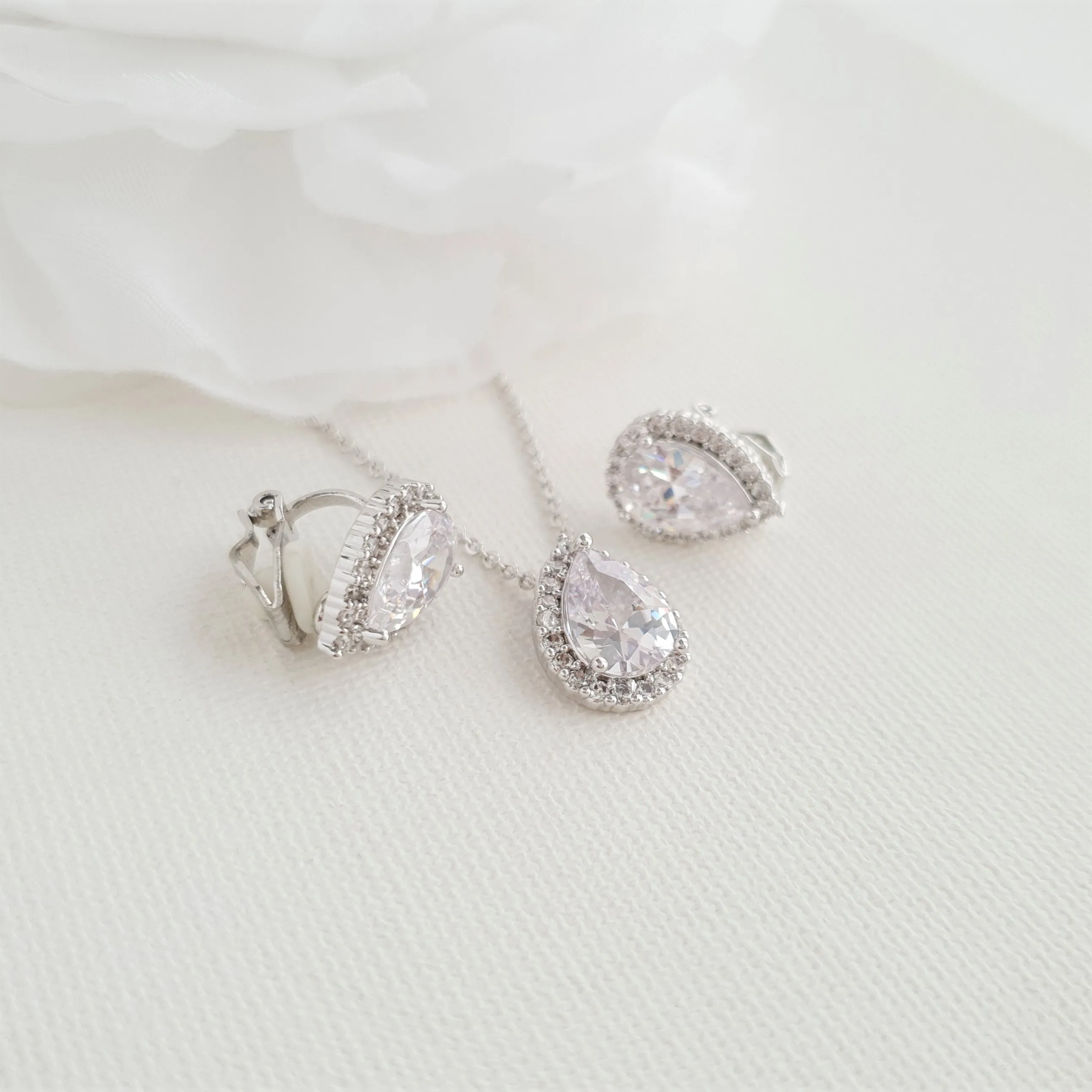 Bridesmaids Jewelry Set with Clip On Earrings Silver- Emma