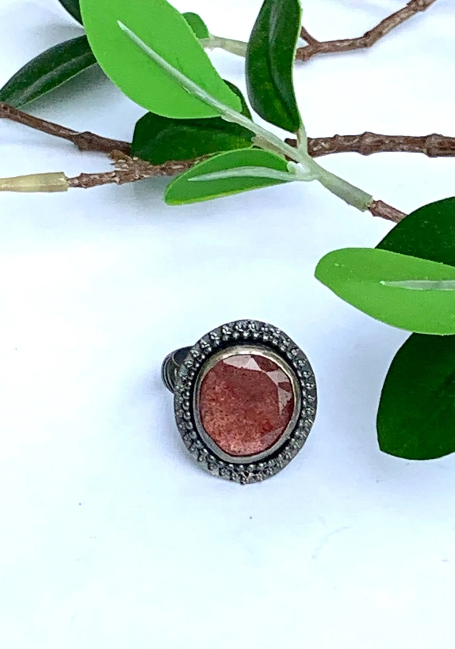 Cherry Quartz Ring