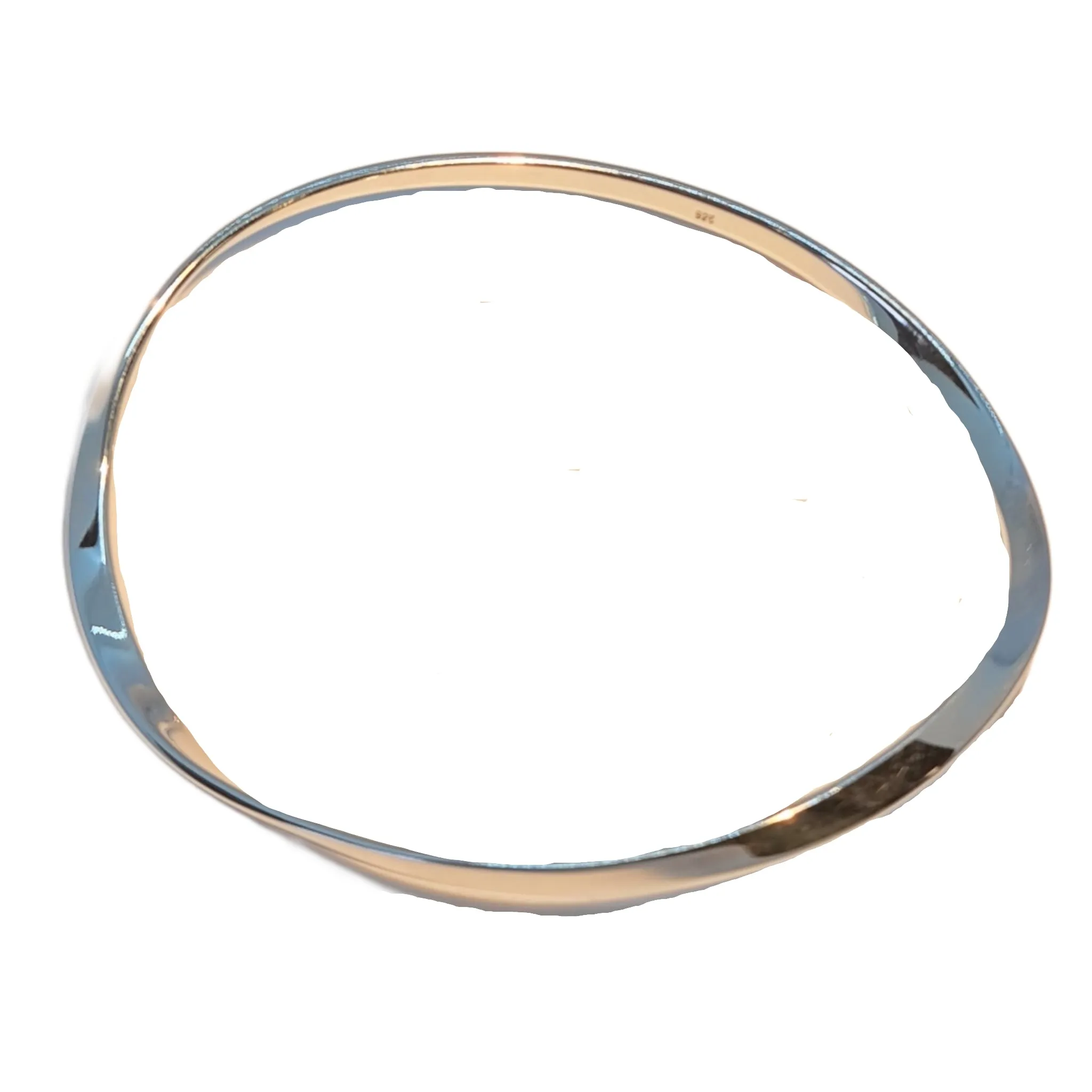 Curved Oval bangle