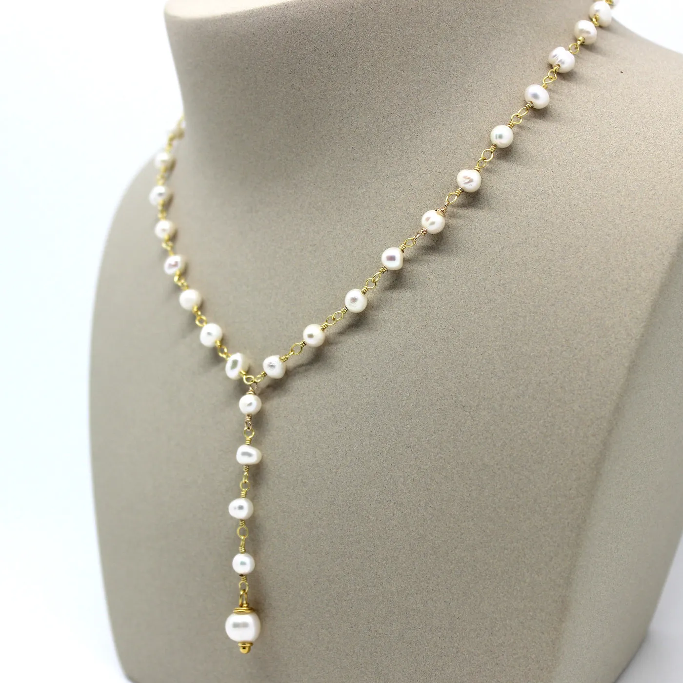 Drop Pearl Necklace