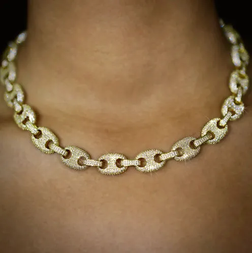 Iced Out Coffee Link Chain in Gold (10mm)