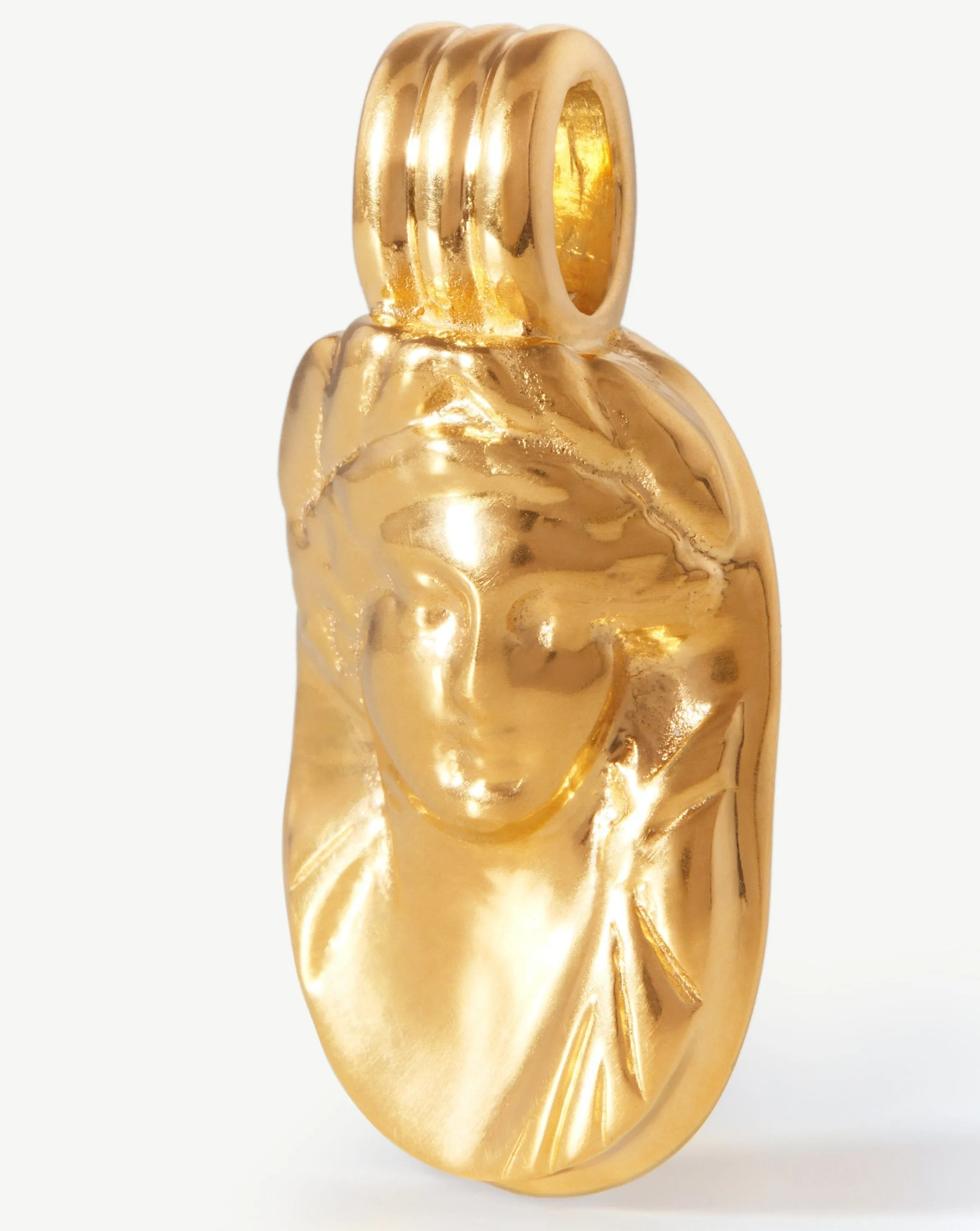 Lucy Williams Large Engravable Cameo Pendant | 18ct Gold Plated