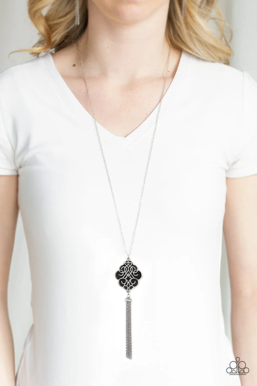 Malibu Mandala - Black Necklace