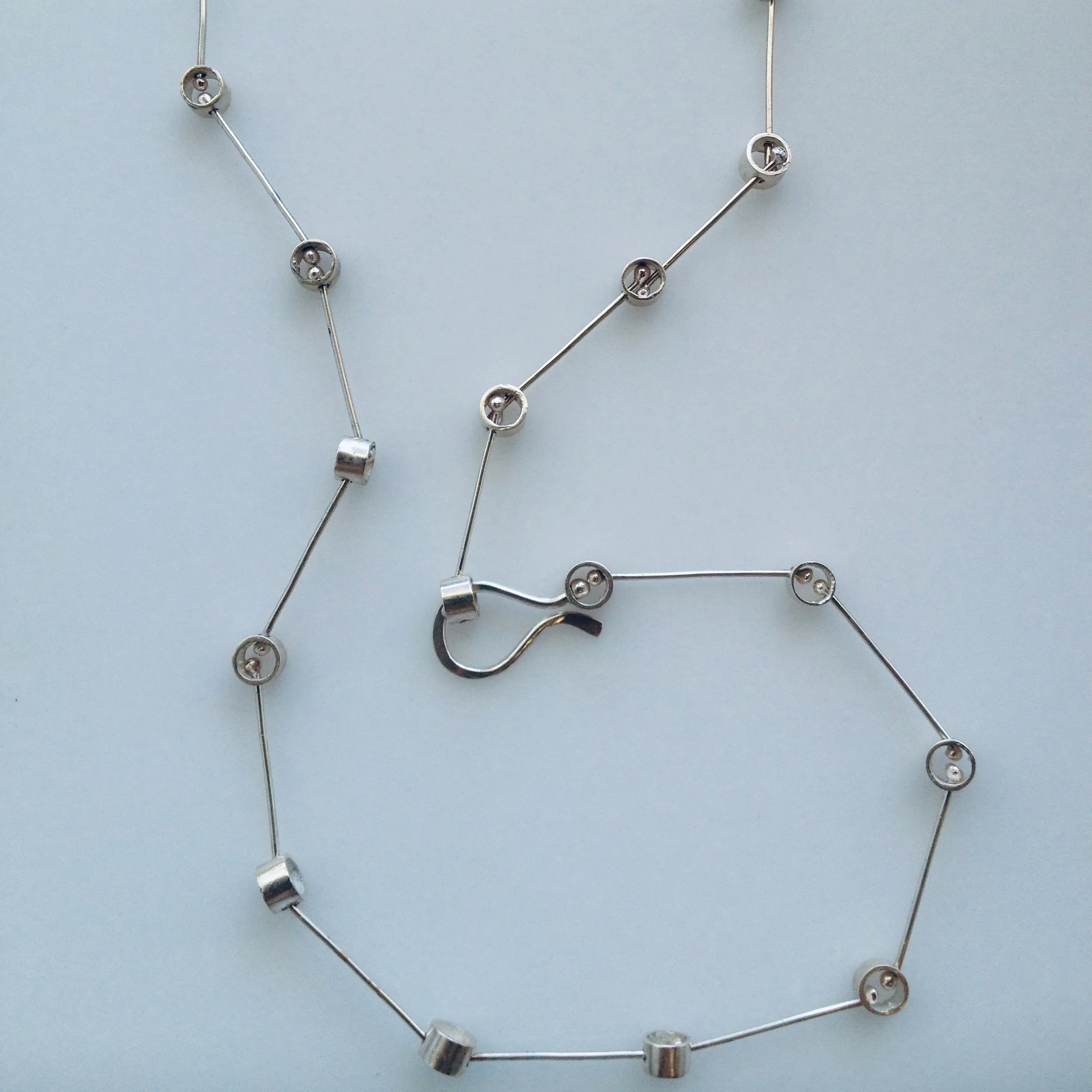 Pivot Necklace