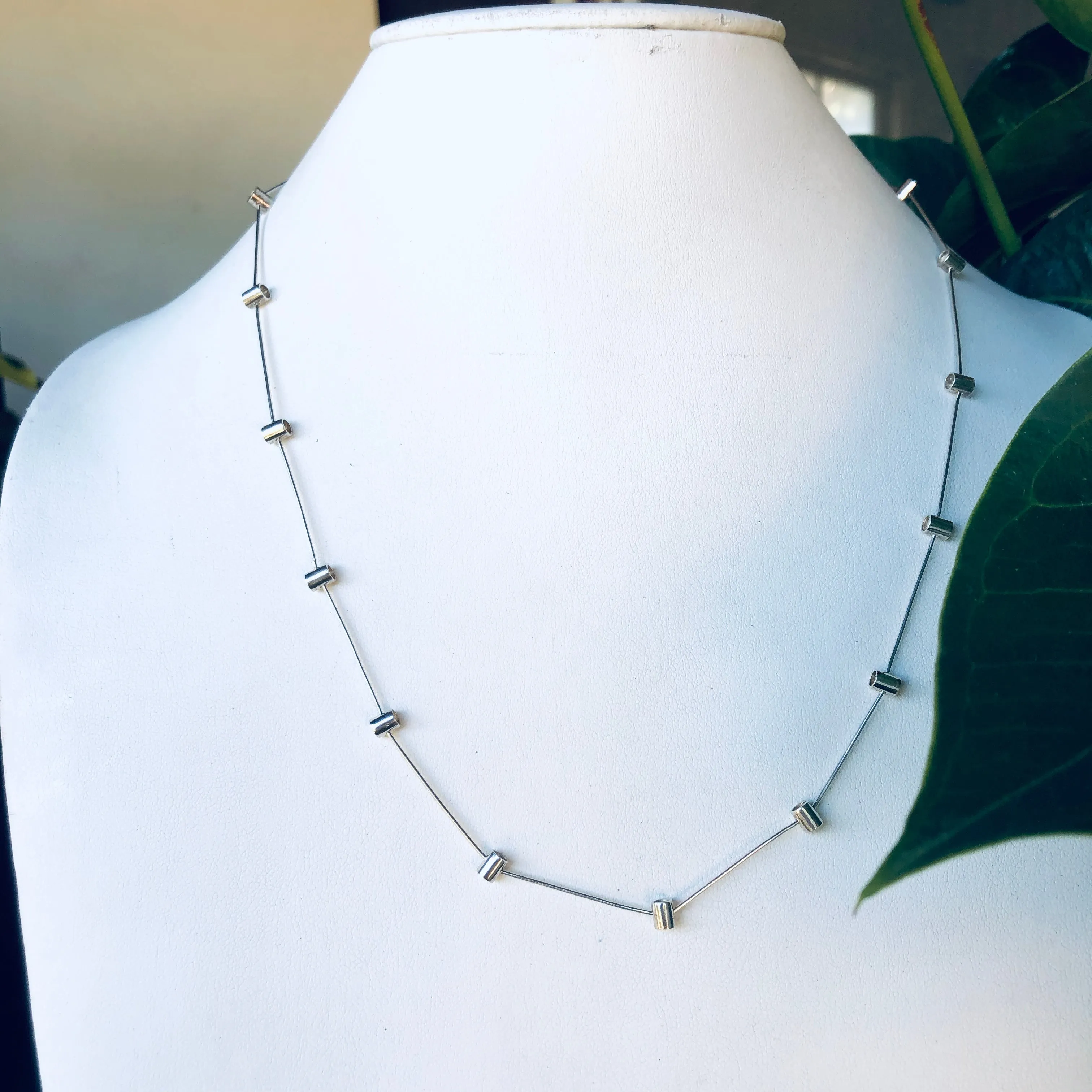 Pivot Necklace