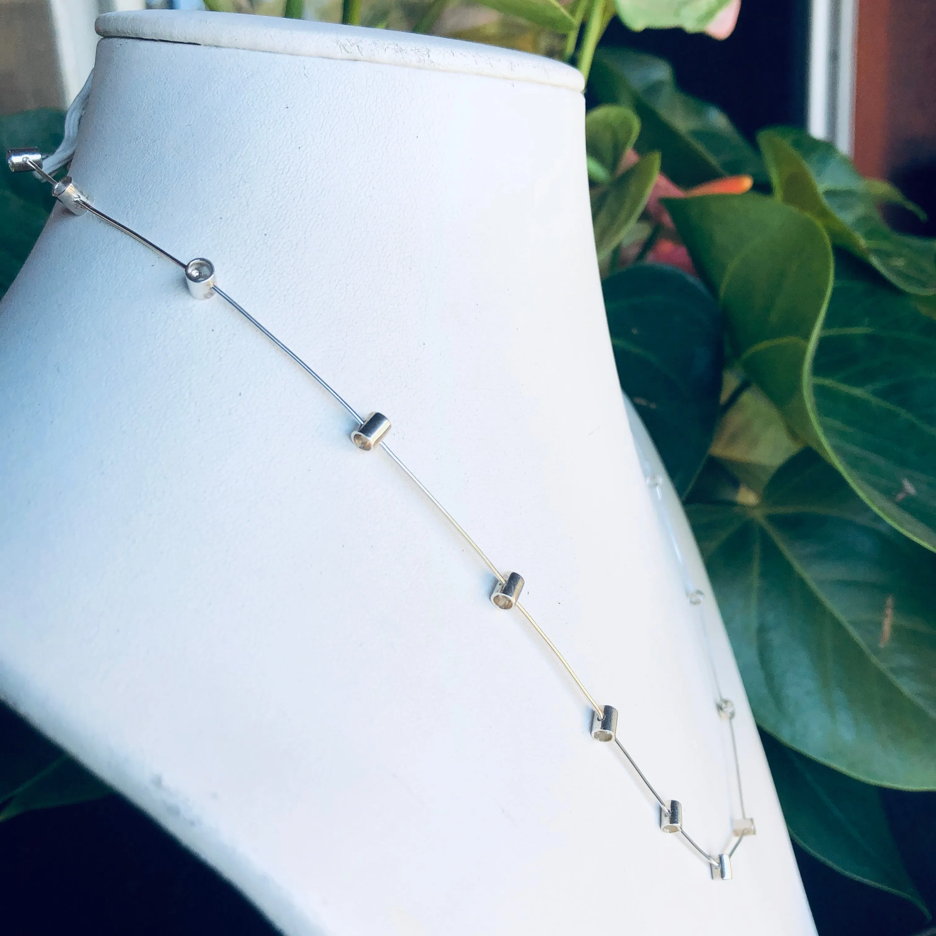 Pivot Necklace