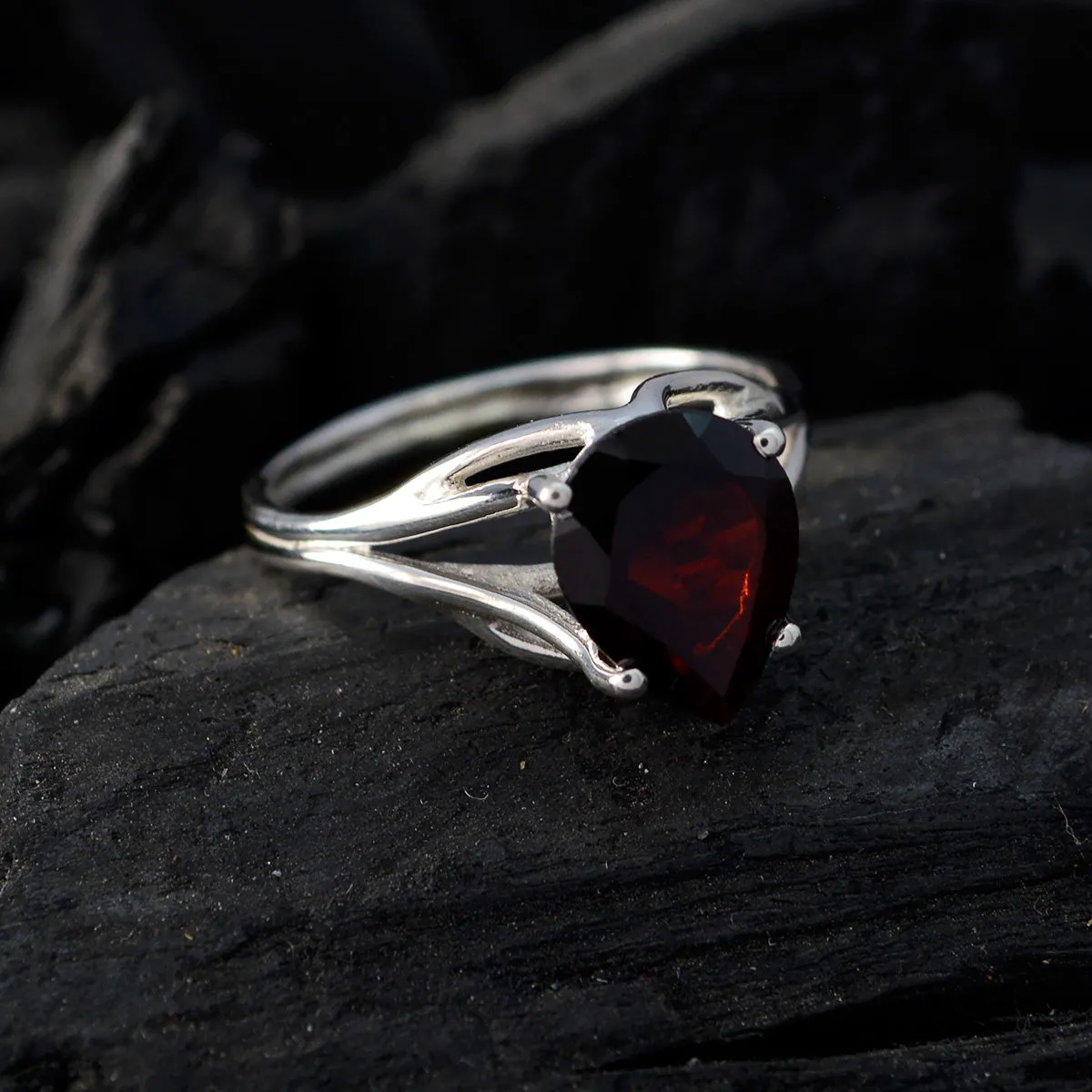 Riyo Bonnie Gemstone Garnet 925 Sterling Silver Ring Gifts