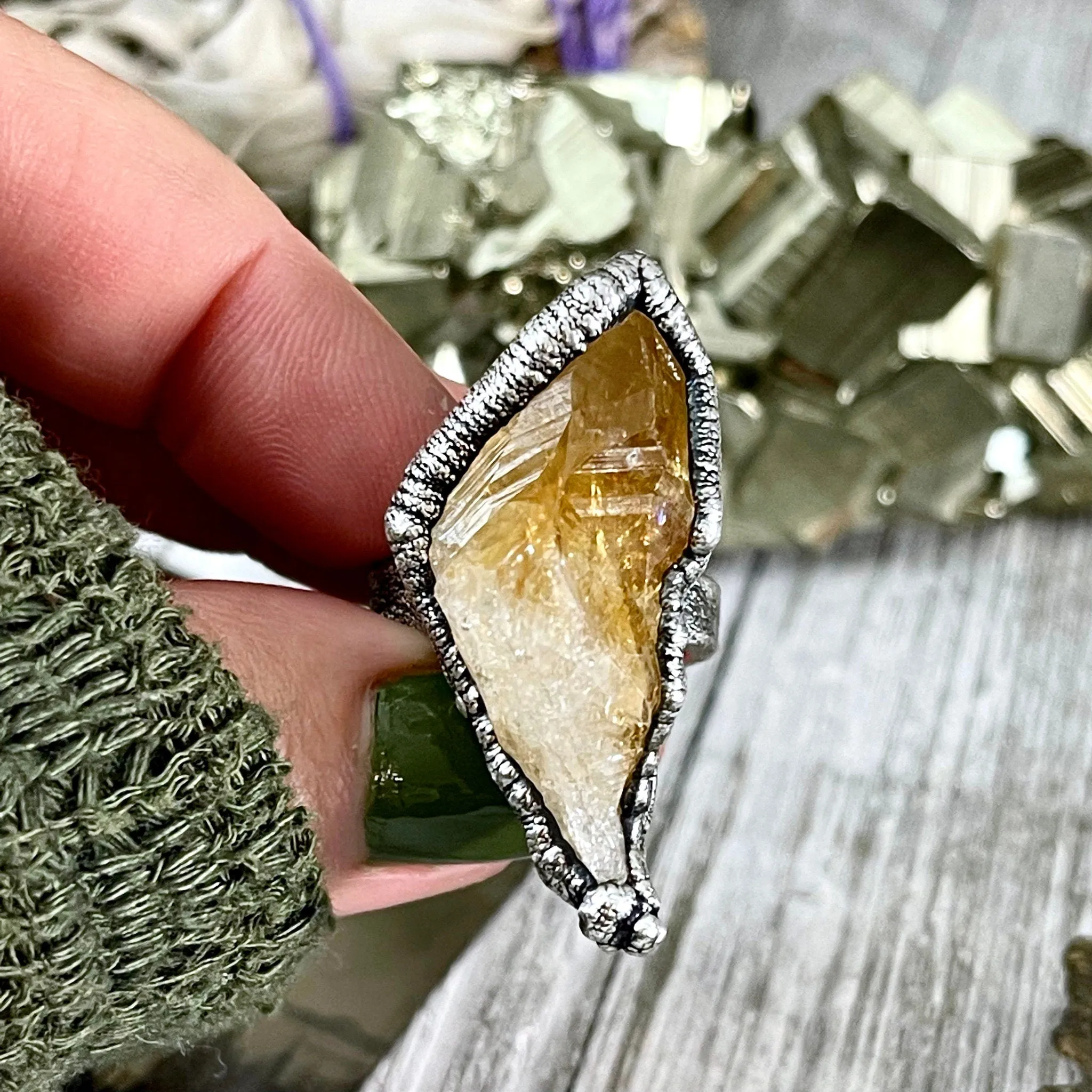 Size 6.5 Raw Citrine Crystal Point Ring Set in Fine Silver  / Foxlark Collection - One of a Kind