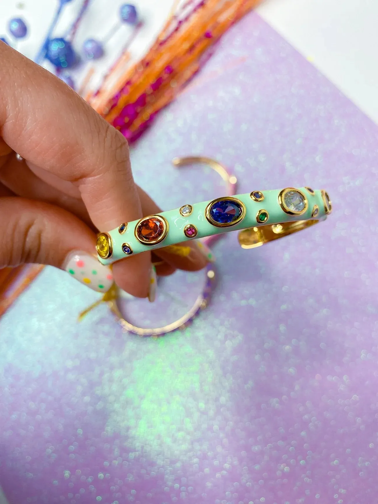 Taylor Shaye Designs ‘Porsha Enamel Bangle’