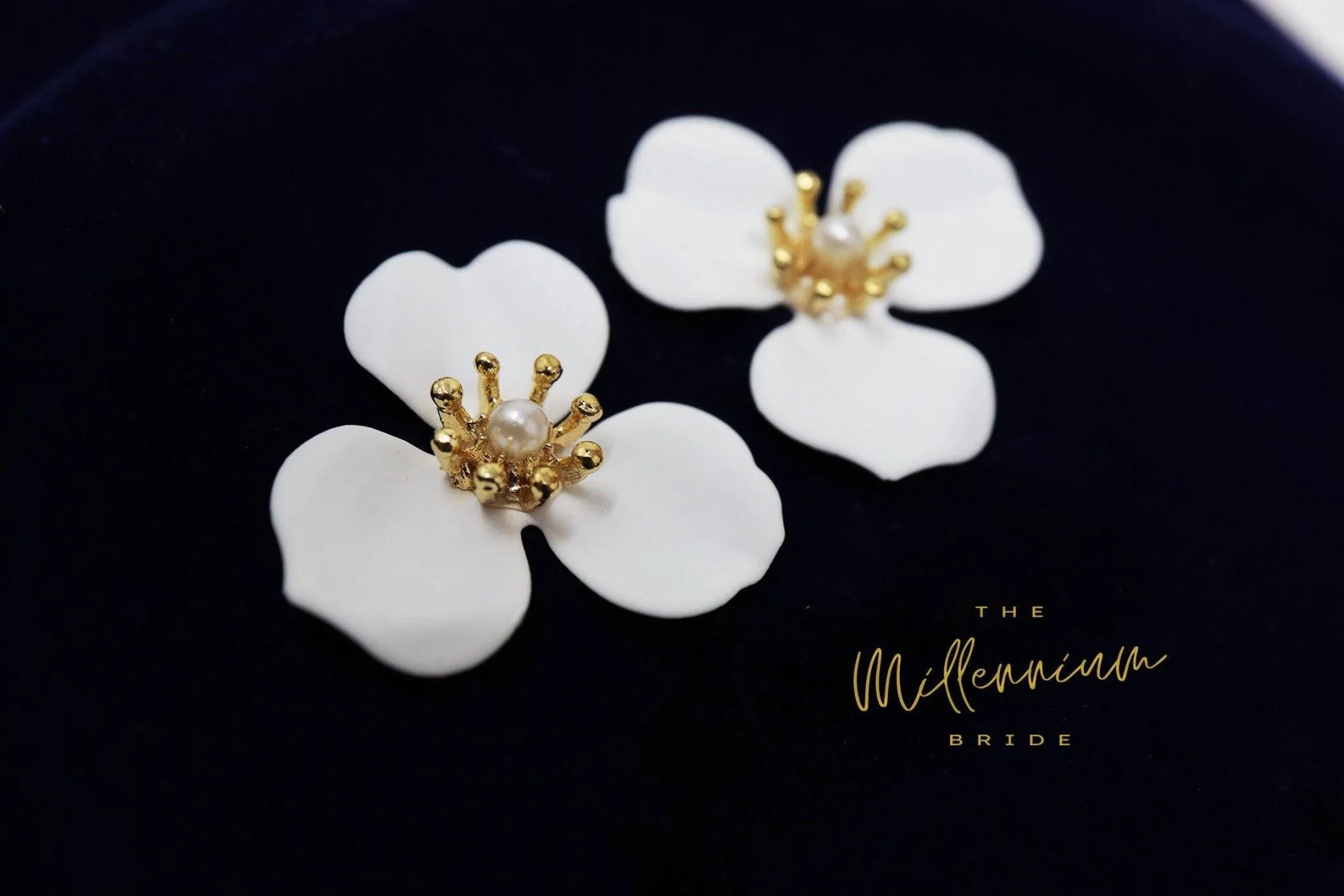 Three Petal White Flower Pearl Earrings, Bridal Jewelry, Bridal Stud Earrings, Bridal Earrings, Statement Earrings, Bridesmaid Earring.